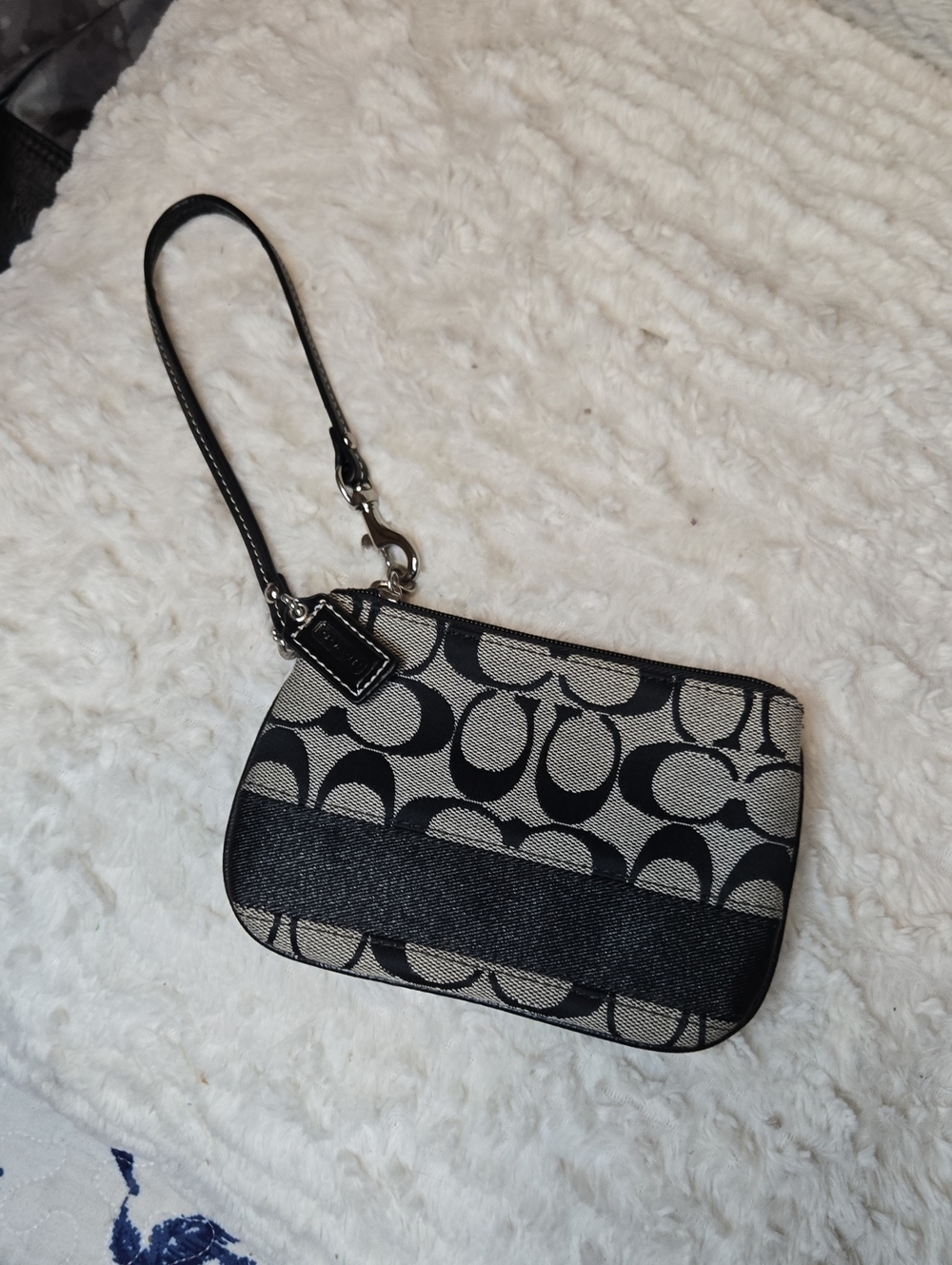 Coach Black and Khaki Signature Canvas Wristlet with Strap NWOT